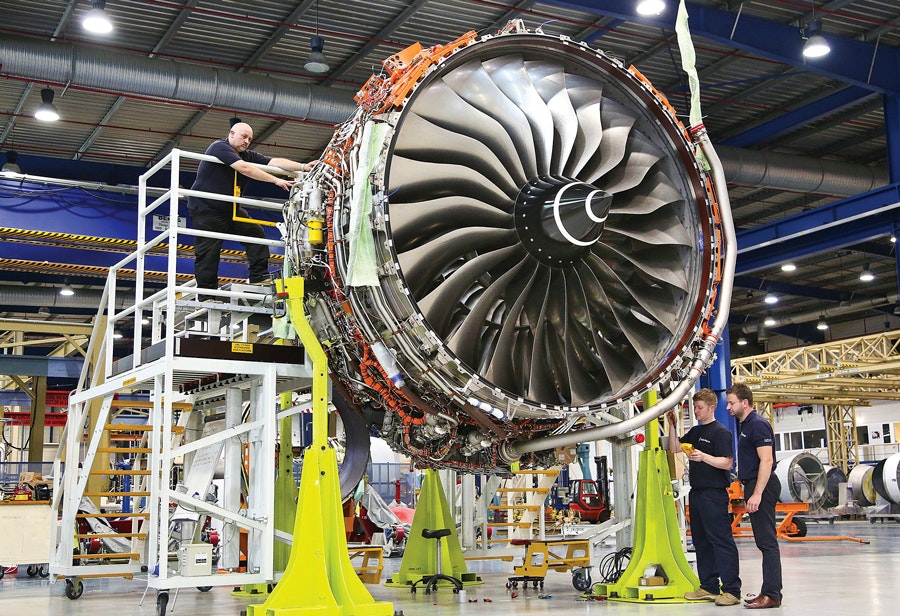 Rolls-Royce-airplane-engine-made-with-3D-printed-parts